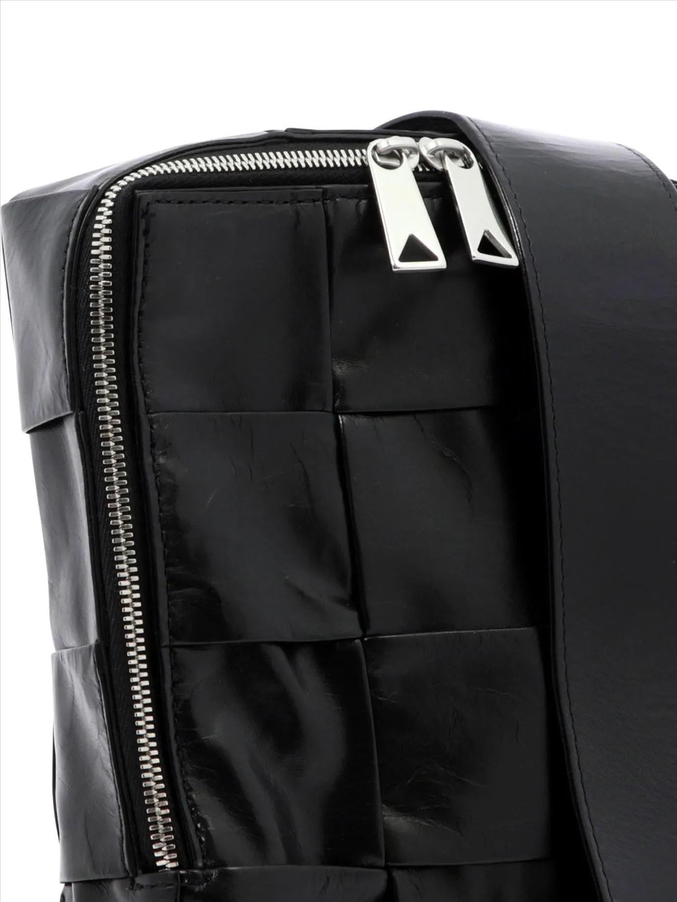 Bottega Veneta Cassette Zipped Messenger Bag