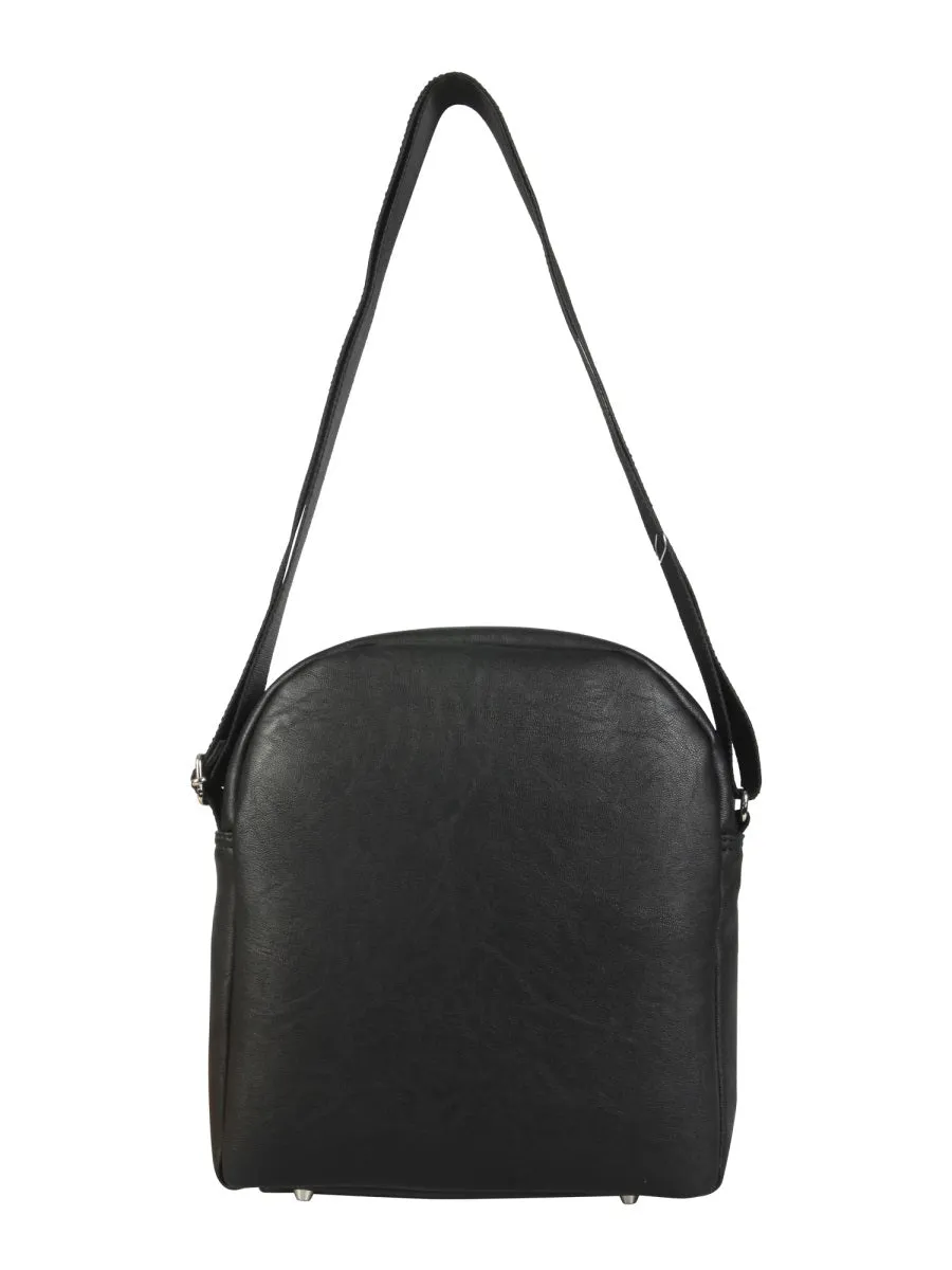 Dsquared2 Logo Printed Zipped Shoulder Bag